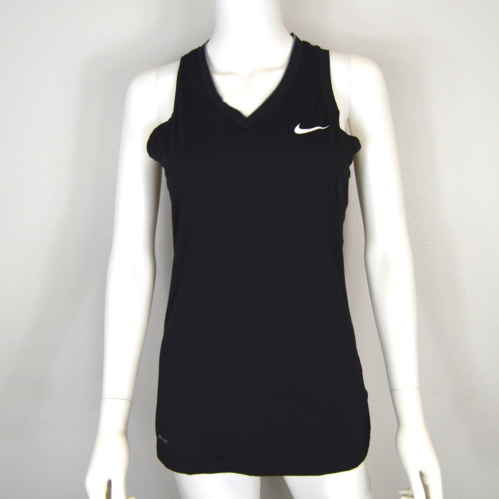 NIKE PRO Black Sleeveless Athletic Top
